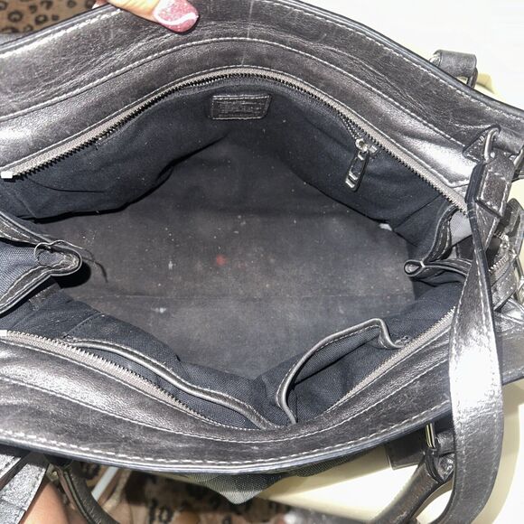 Authentic Burberry Gray Beat Check Shimmer Metallic Leather Crossbody Handbag - Picture 13 of 14